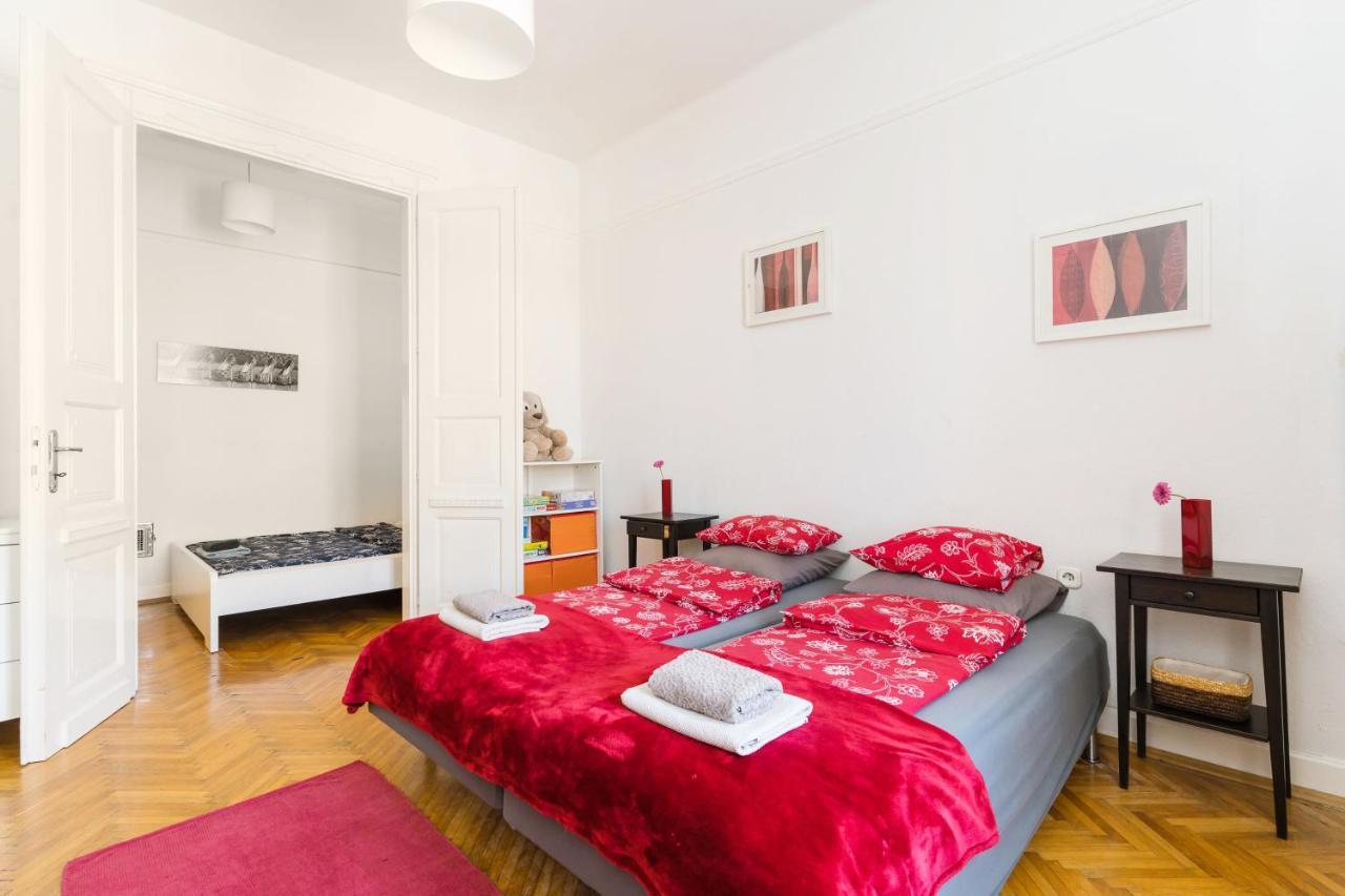 Friendly Apartment Oktogon Budapeşte Dış mekan fotoğraf